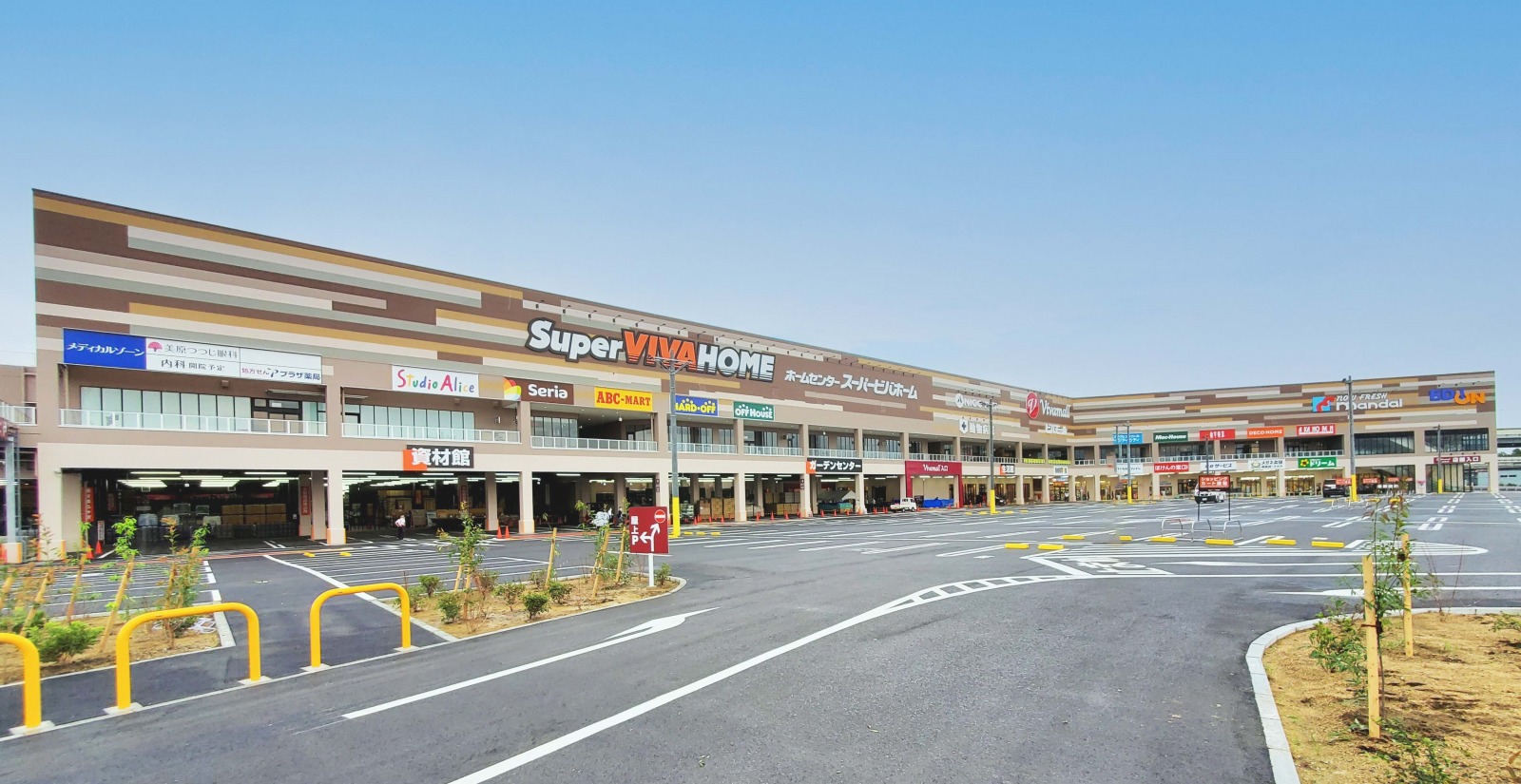 ビバモール美原南<br>インターメディカルゾーンの写真